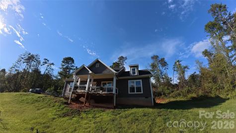 19 Higgins Road Weaverville NC 28787