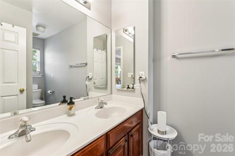 7125 Flying Scotsman Drive Charlotte NC 28213