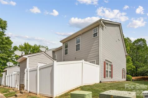 7125 Flying Scotsman Drive Charlotte NC 28213