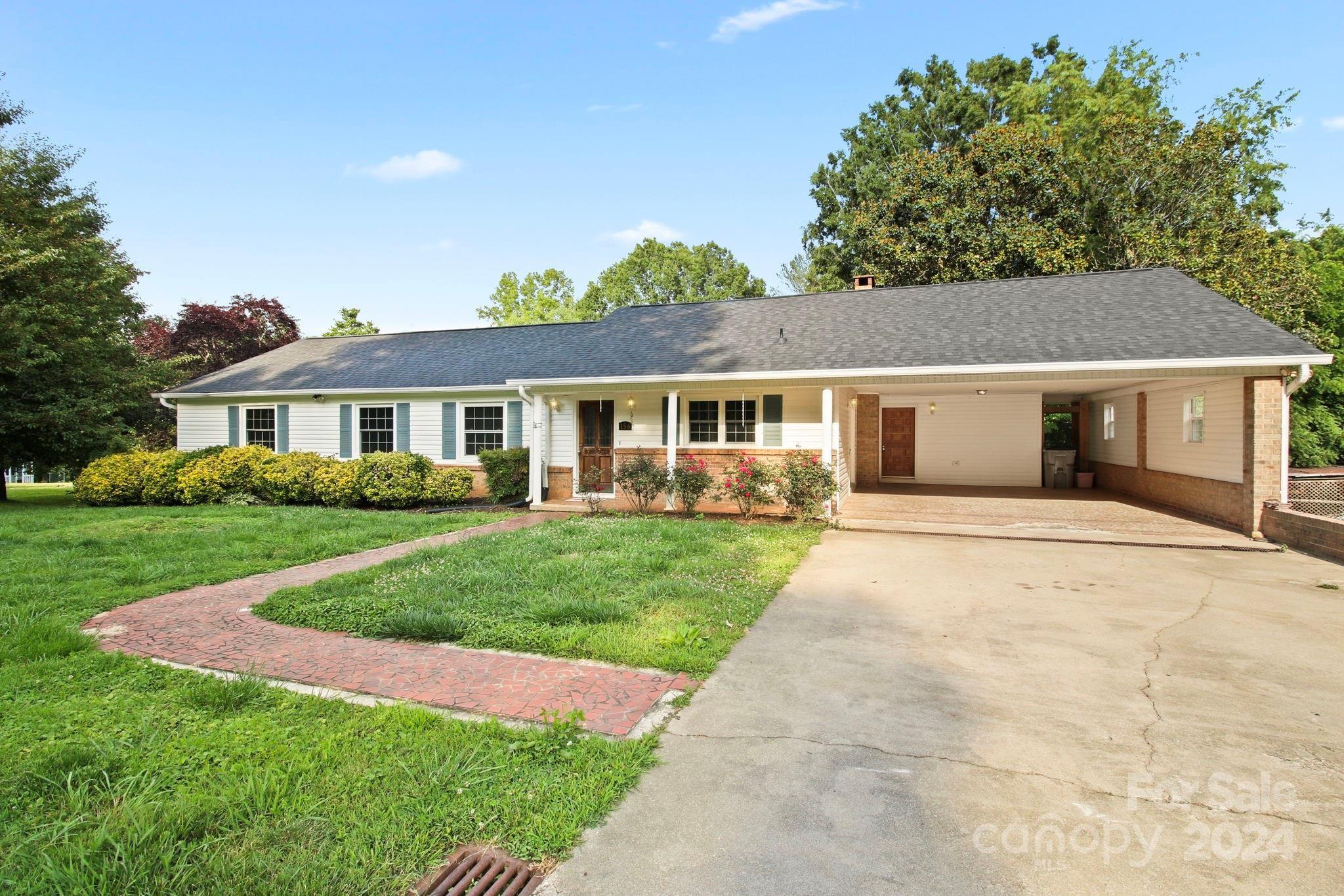 156 Wildwood Road Lenoir NC 28645