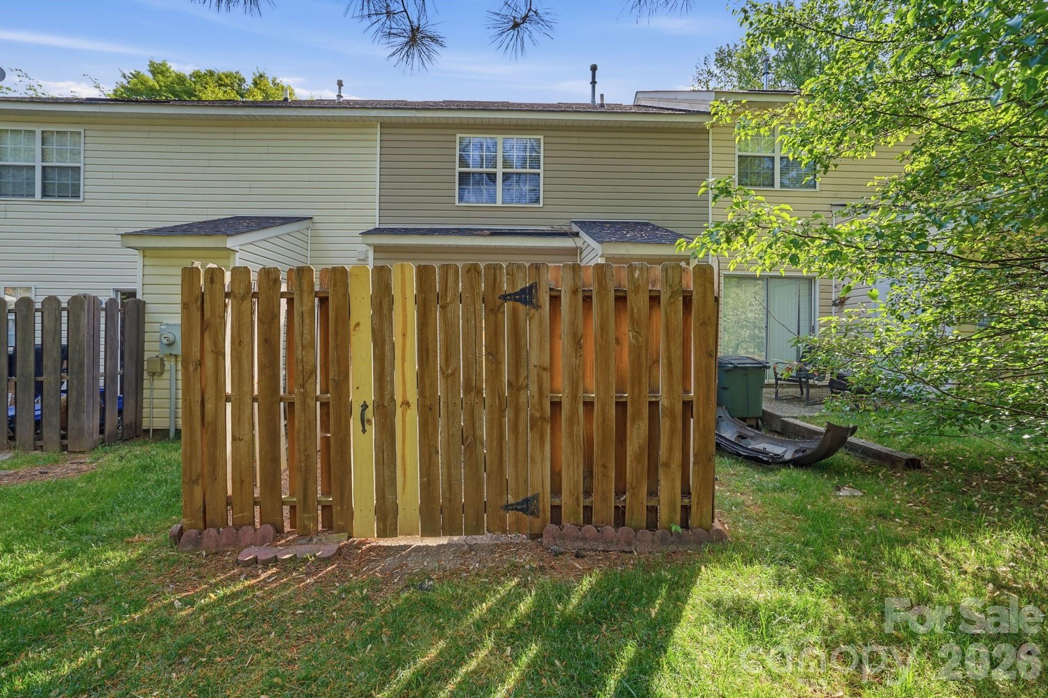10142 Forest Landing Drive Charlotte NC 28213