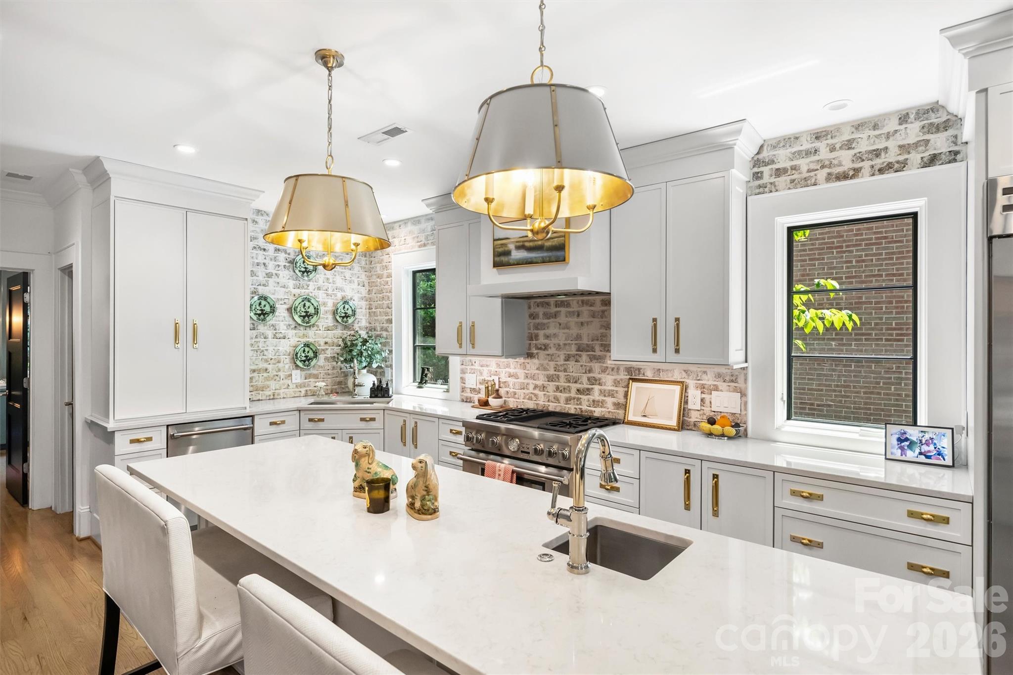 3610 Sharon Road Charlotte NC 28211