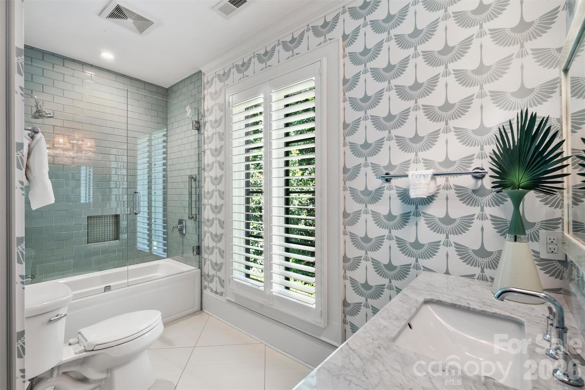 3610 Sharon Road Charlotte NC 28211