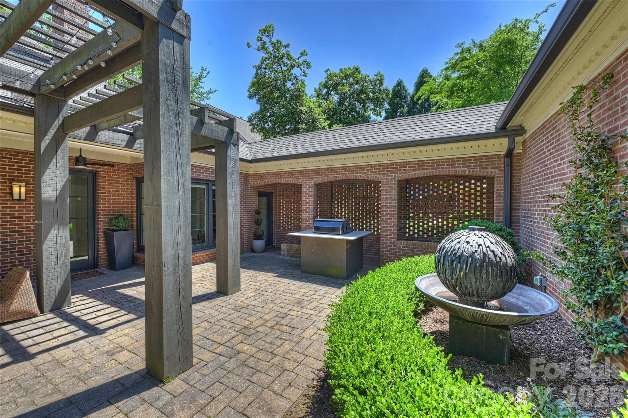 3610 Sharon Road Charlotte NC 28211
