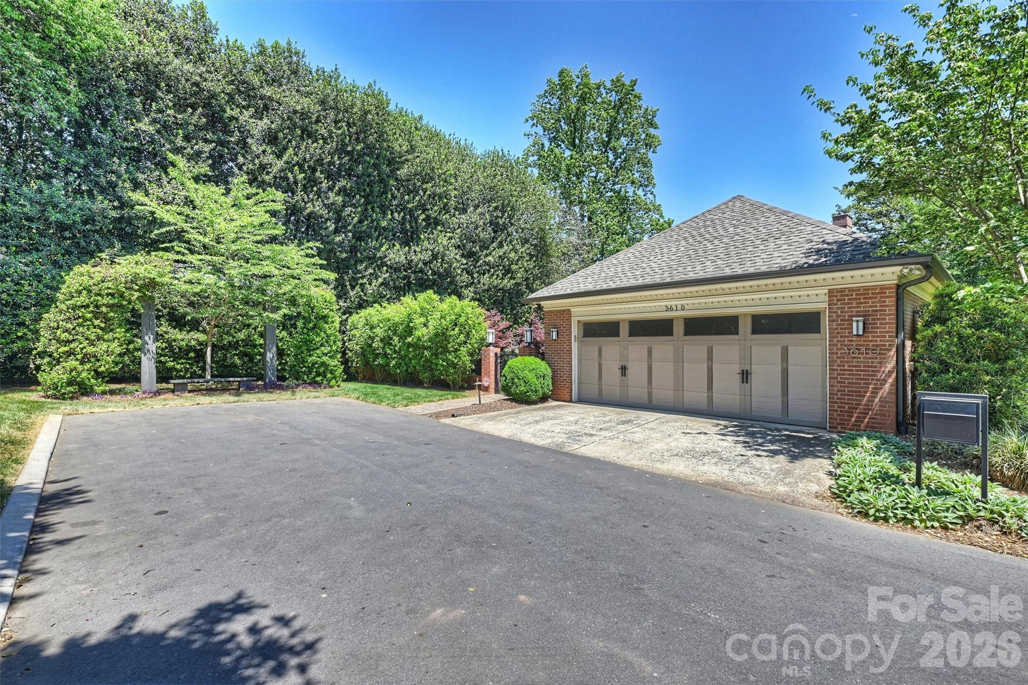 3610 Sharon Road Charlotte NC 28211
