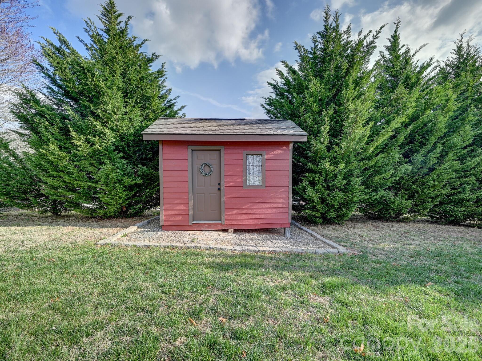 199 Macedonia Road Asheville NC 28804