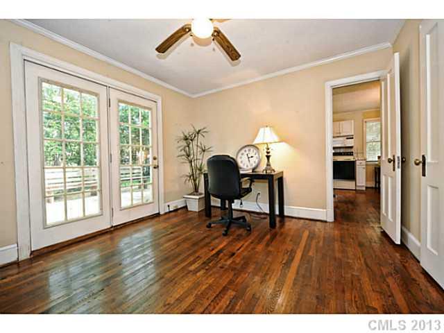 629 Poindexter Drive Charlotte NC 28209