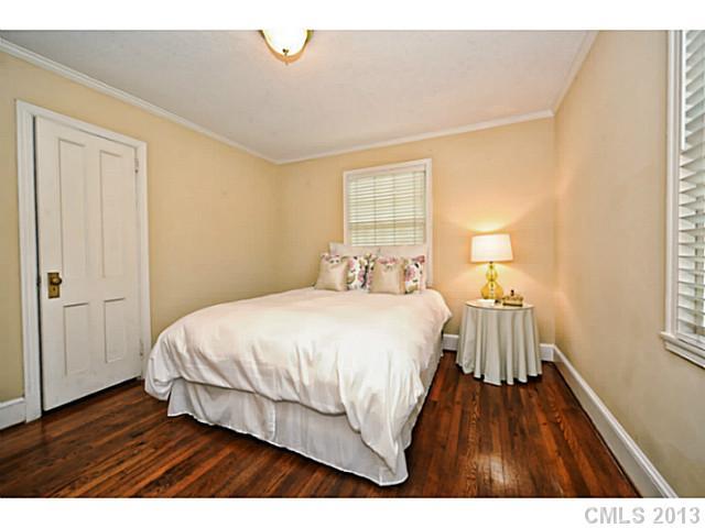 629 Poindexter Drive Charlotte NC 28209