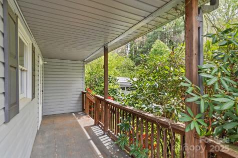 412 Trammell Avenue Canton NC 28716