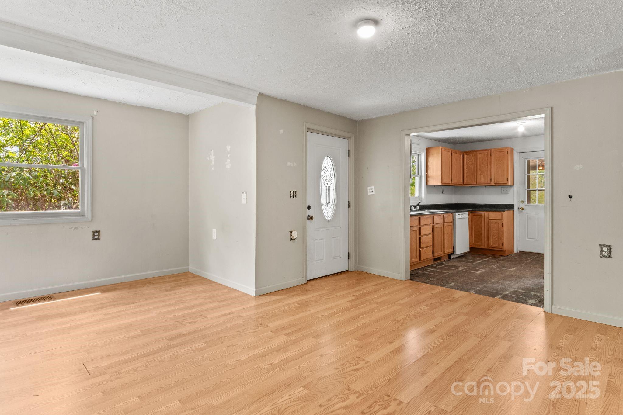 412 Trammell Avenue Canton NC 28716