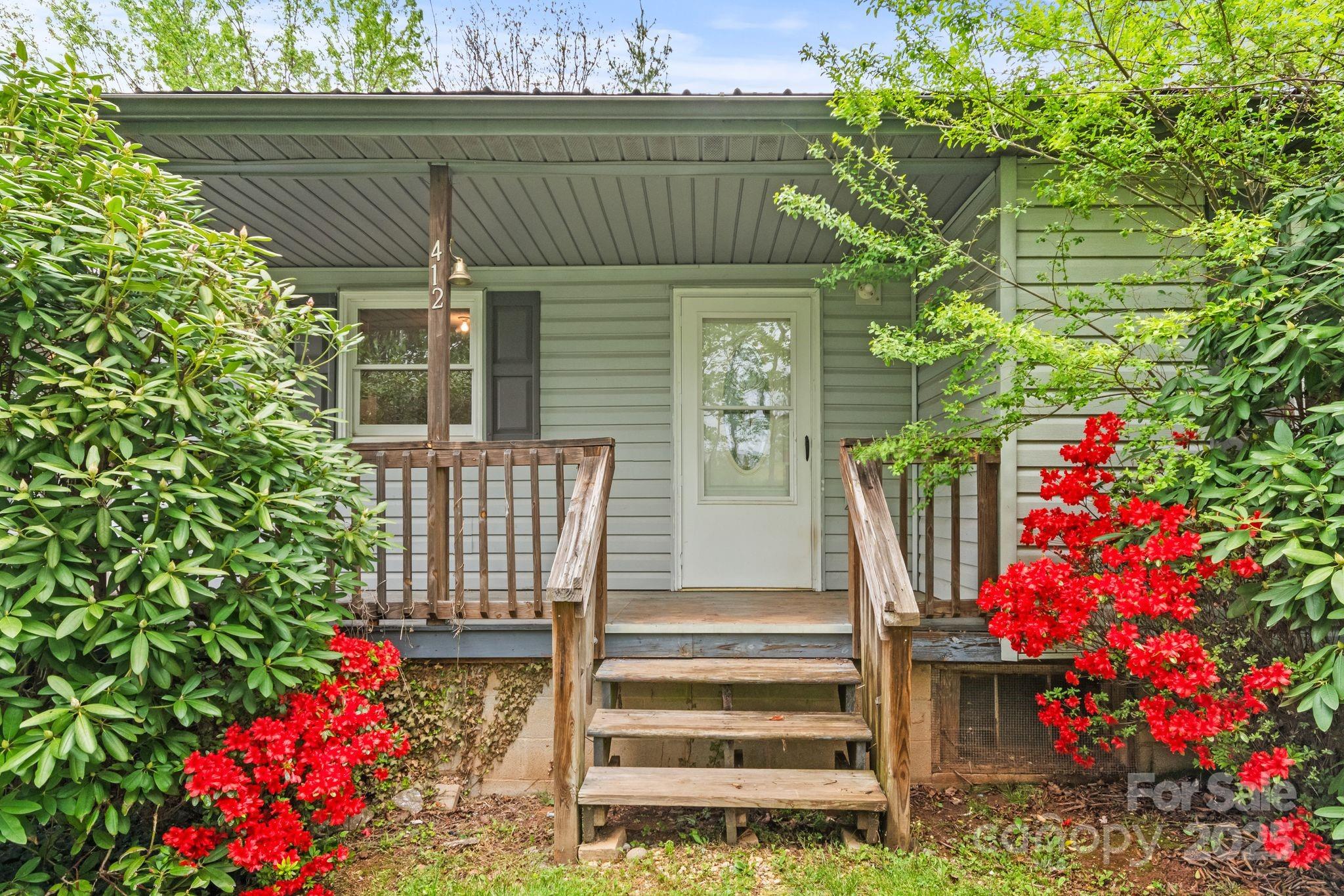 412 Trammell Avenue Canton NC 28716