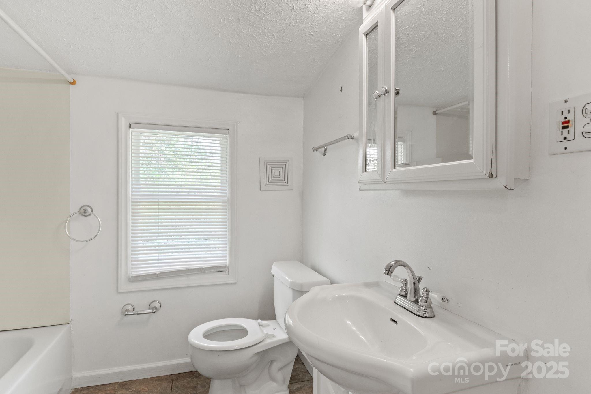 412 Trammell Avenue Canton NC 28716