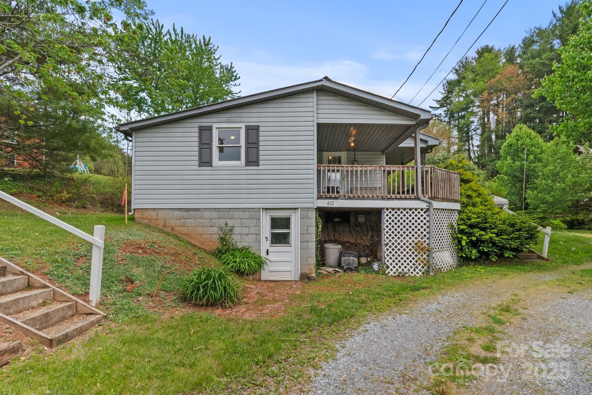 412 Trammell Avenue Canton NC 28716