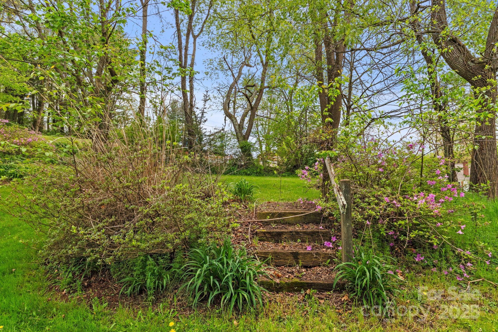 412 Trammell Avenue Canton NC 28716