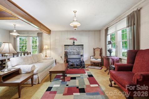 215 Old Us 70 Highway E Black Mountain NC 28711