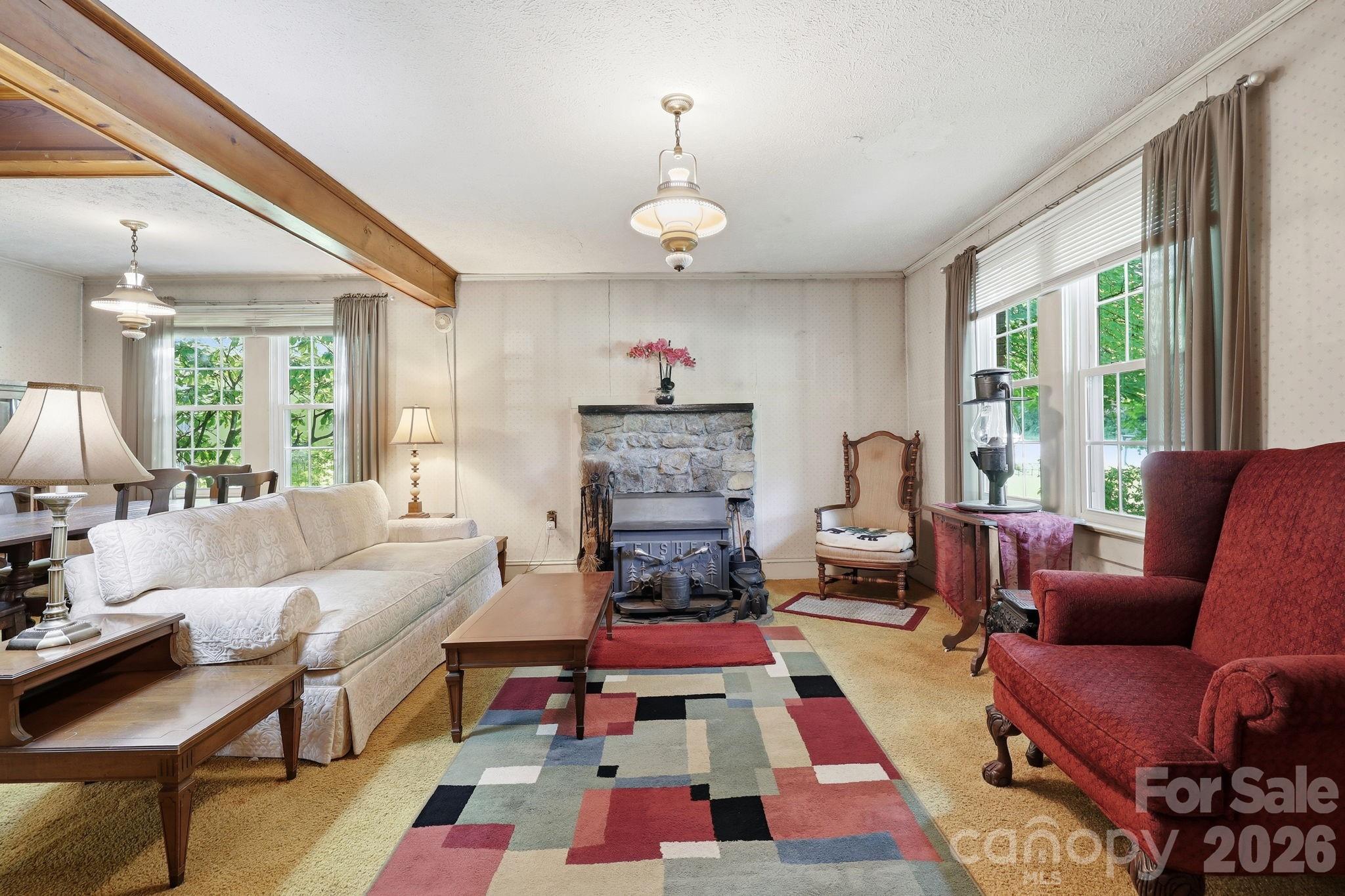 215 Old Us 70 Highway E Black Mountain NC 28711