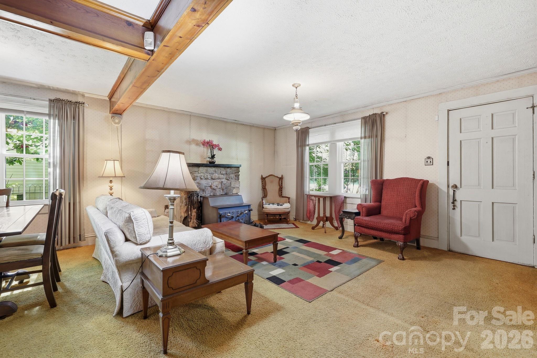 215 Old Us 70 Highway E Black Mountain NC 28711