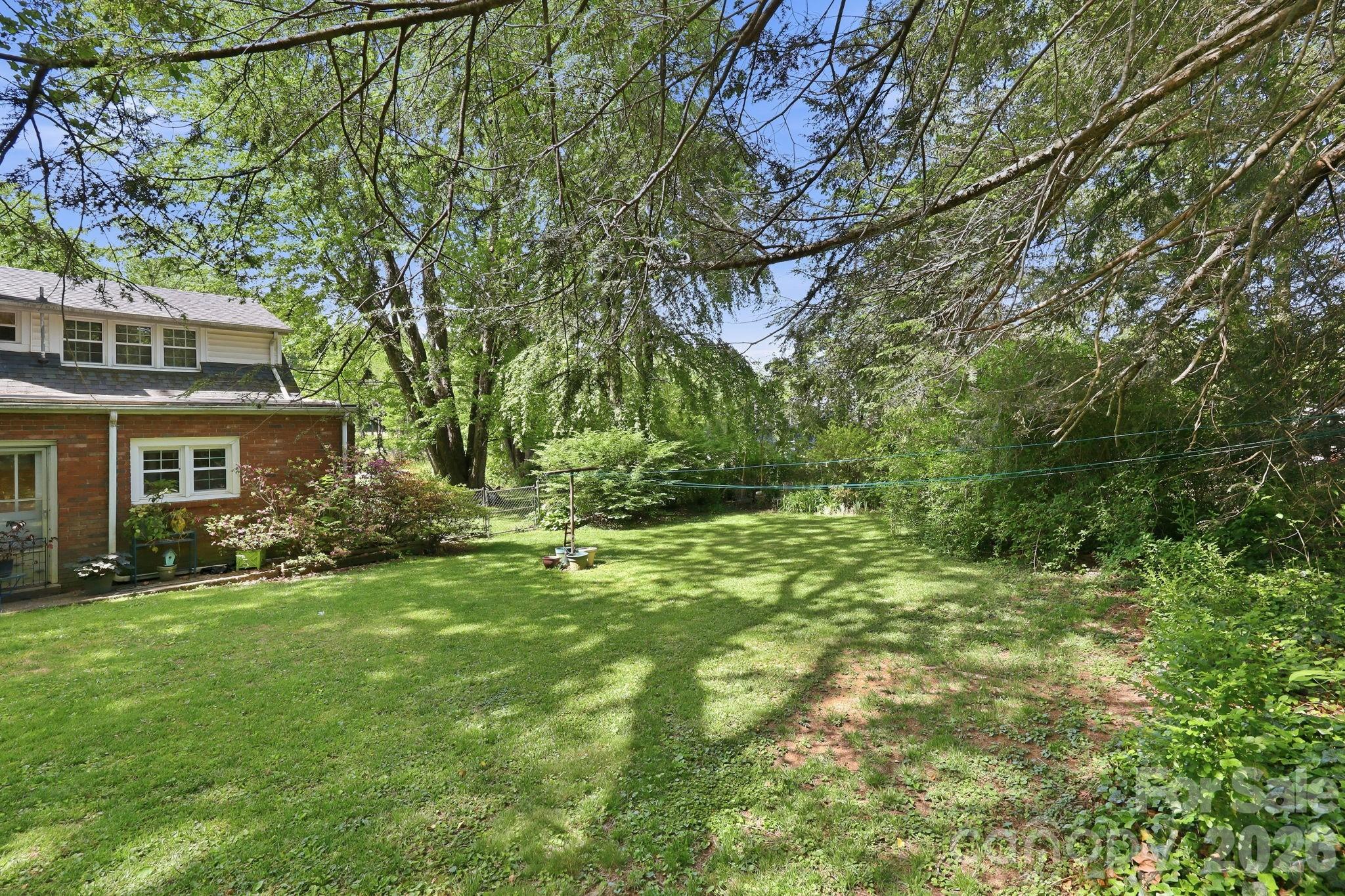 215 Old Us 70 Highway E Black Mountain NC 28711