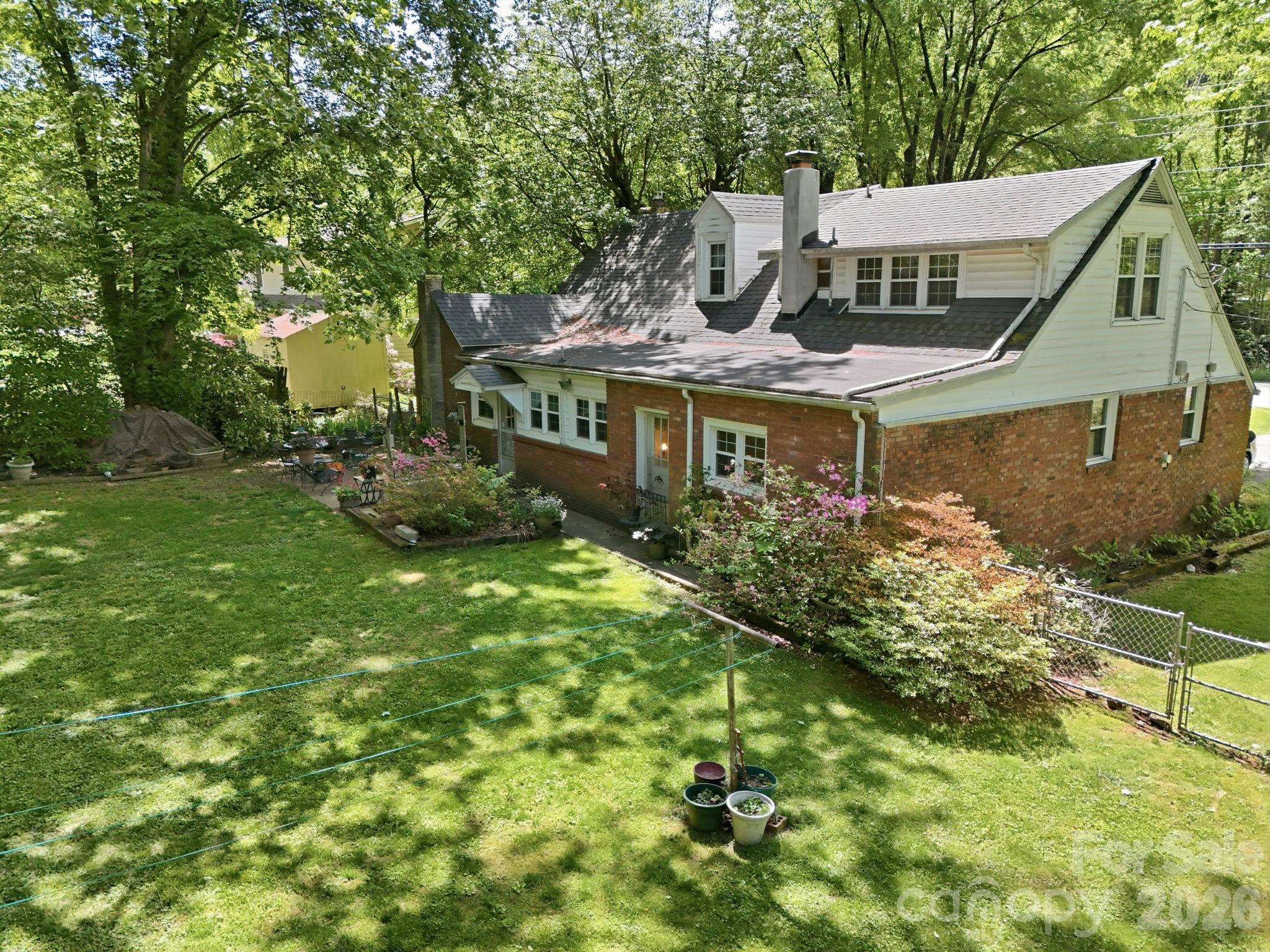 215 Old Us 70 Highway E Black Mountain NC 28711