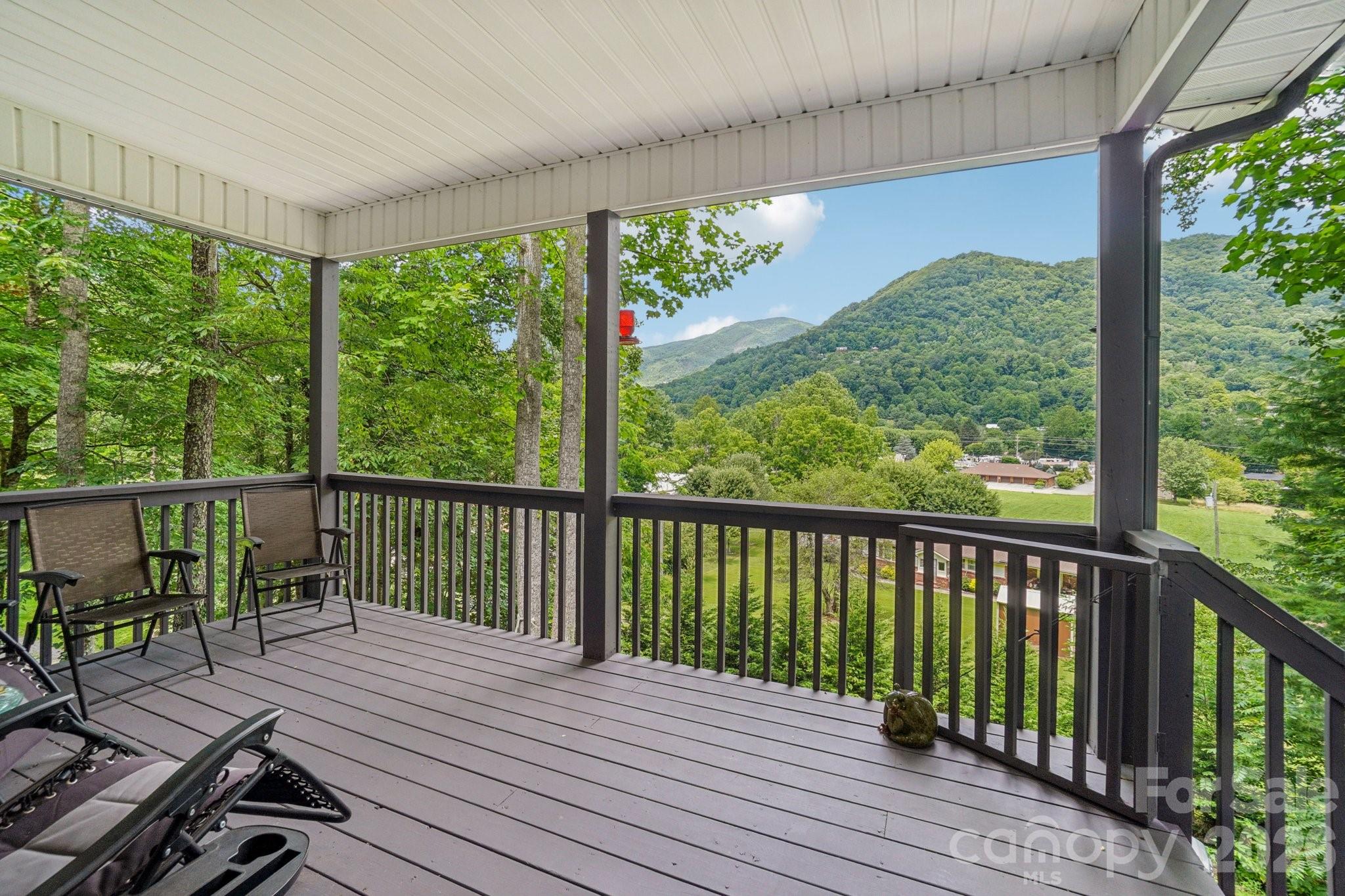 7 Higel Lane Maggie Valley NC 28751