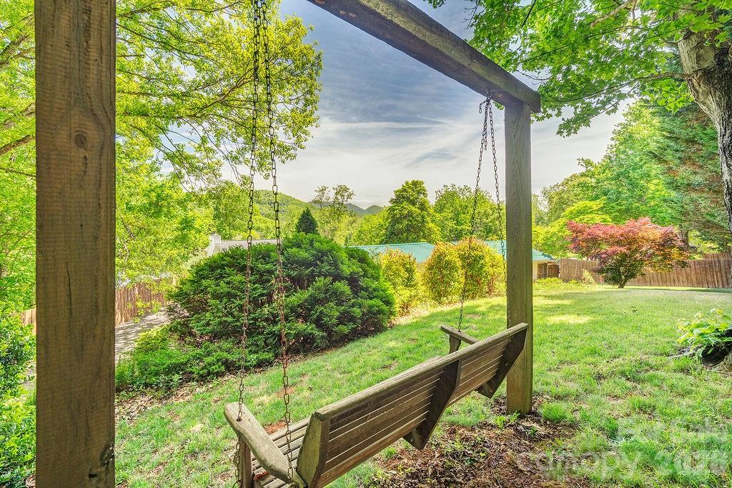 64 Haw Creek Circle Asheville NC 28805
