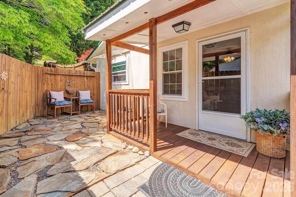 64 Haw Creek Circle Asheville NC 28805