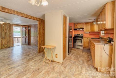 64 Haw Creek Circle Asheville NC 28805
