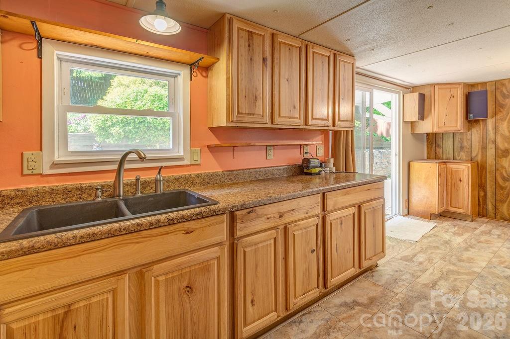 64 Haw Creek Circle Asheville NC 28805