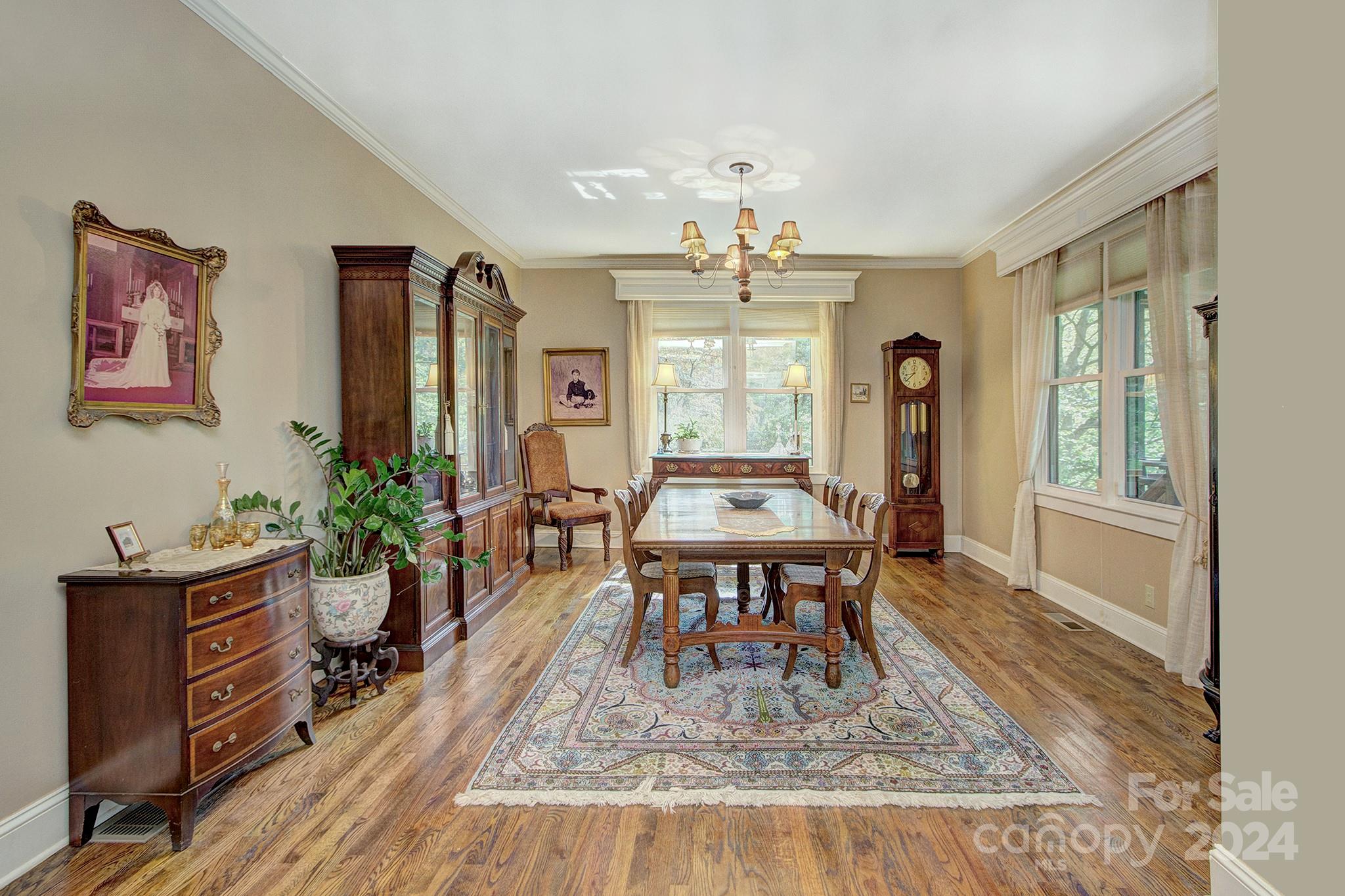 12 Hawk View Drive Asheville NC 28804