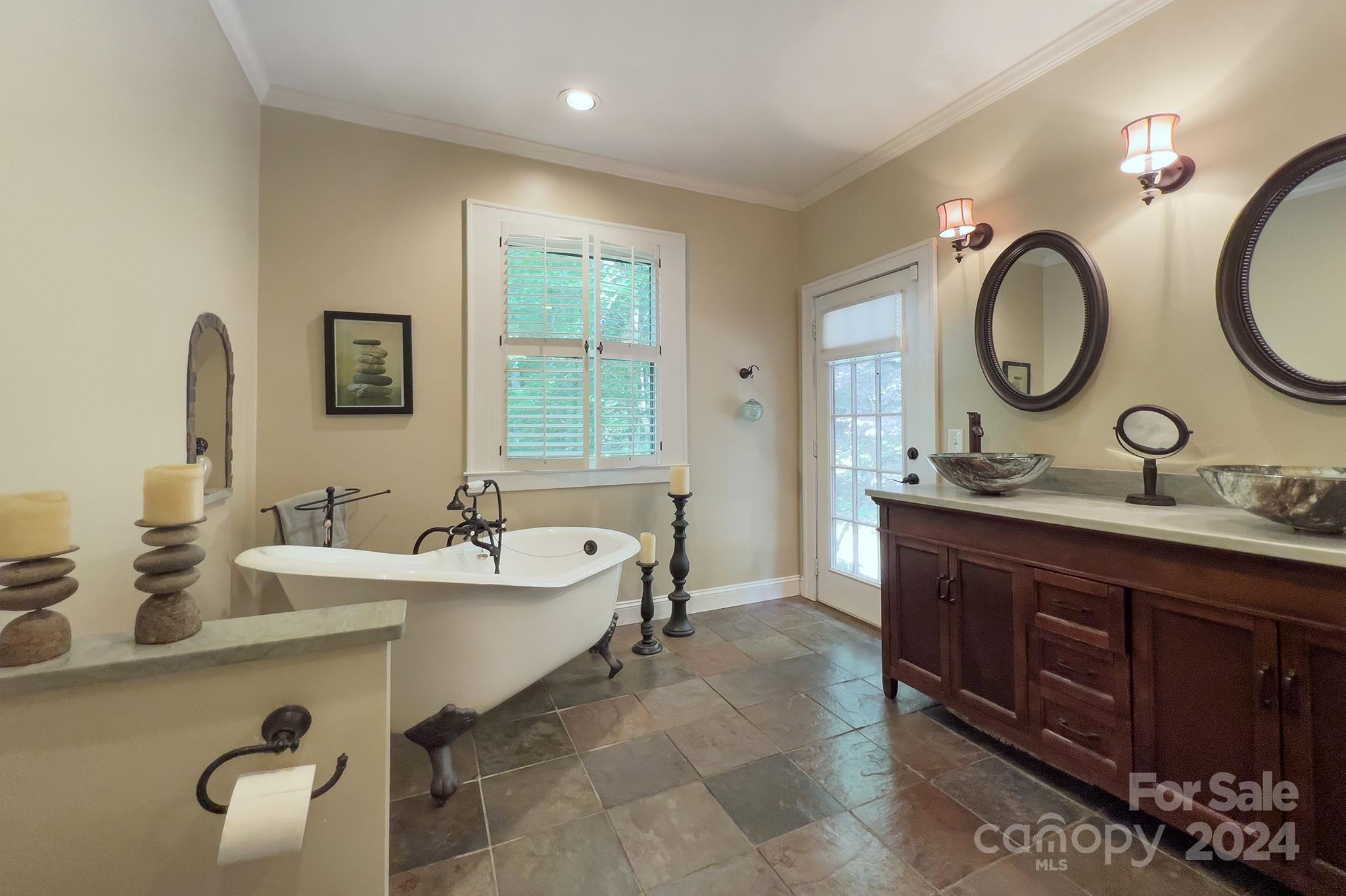 12 Hawk View Drive Asheville NC 28804