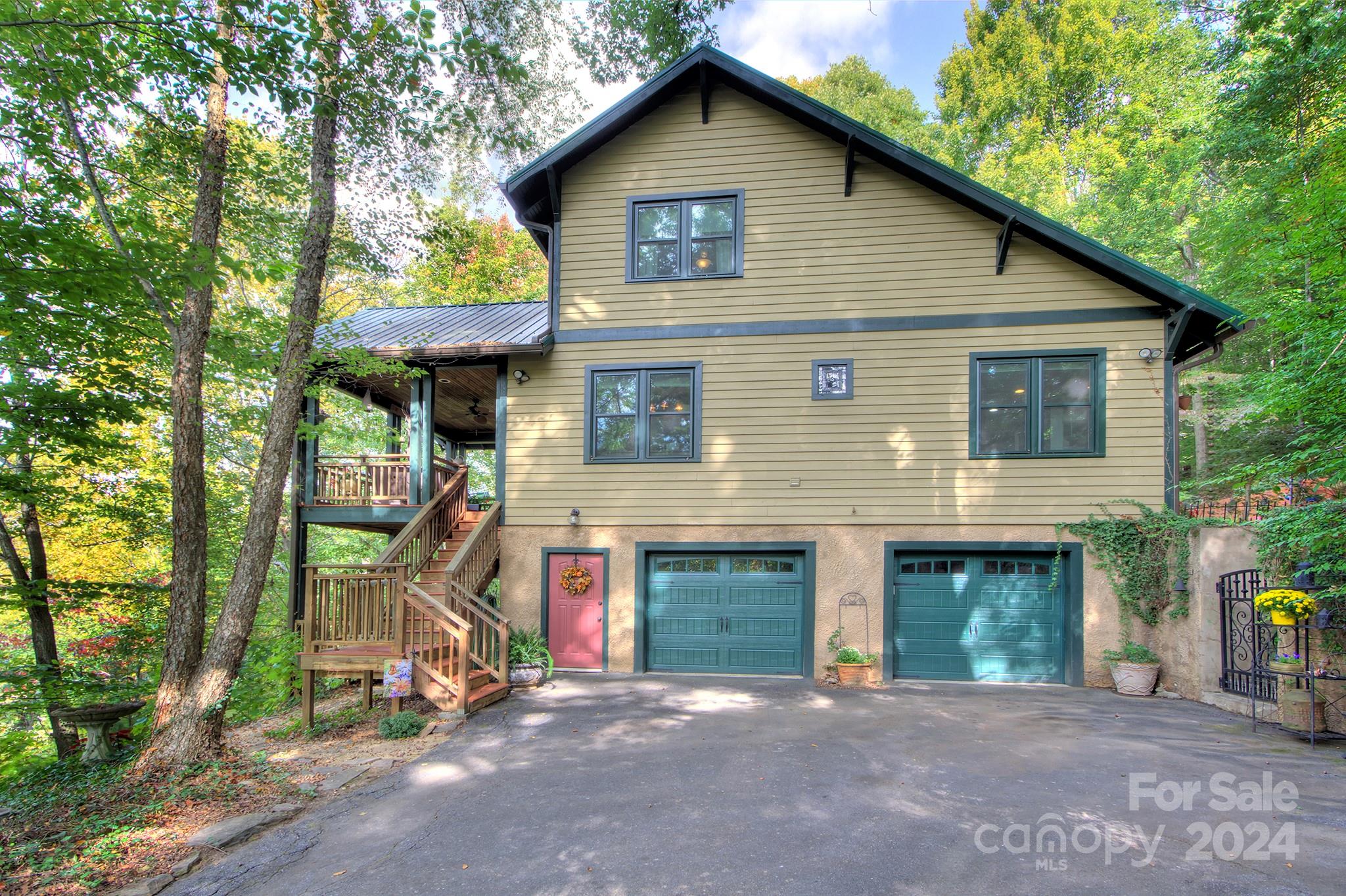 12 Hawk View Drive Asheville NC 28804