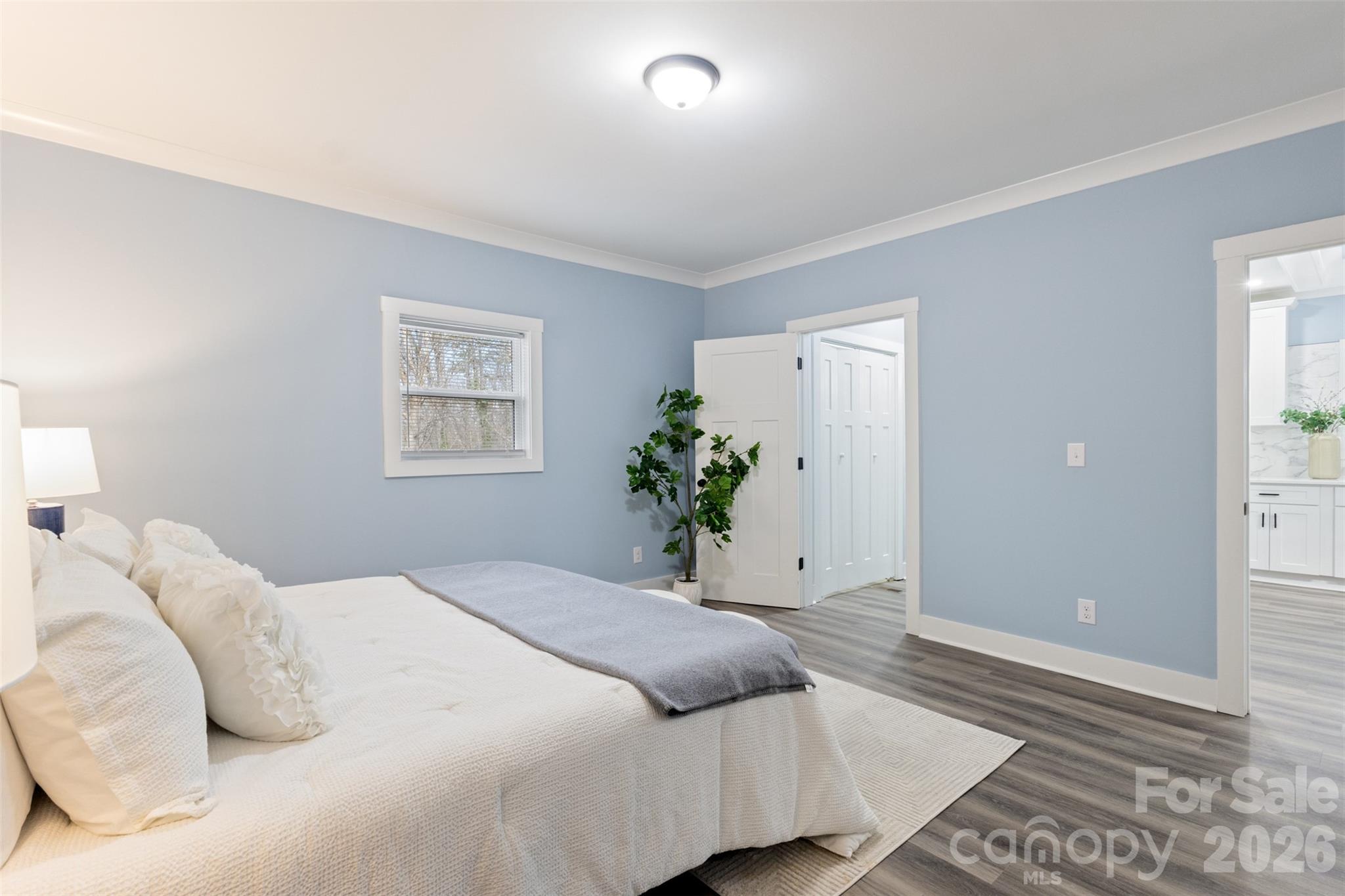 305 E Henry Street Belmont NC 28012