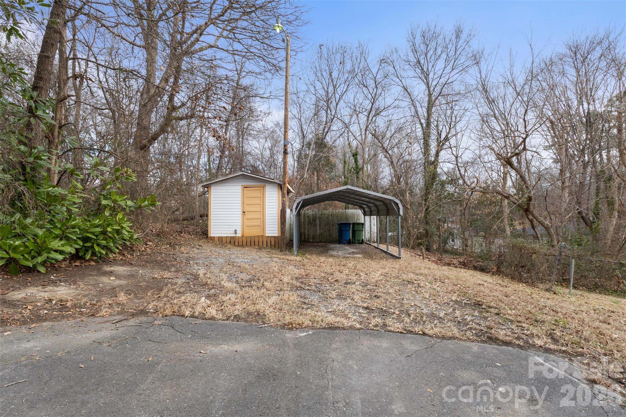 305 E Henry Street Belmont NC 28012