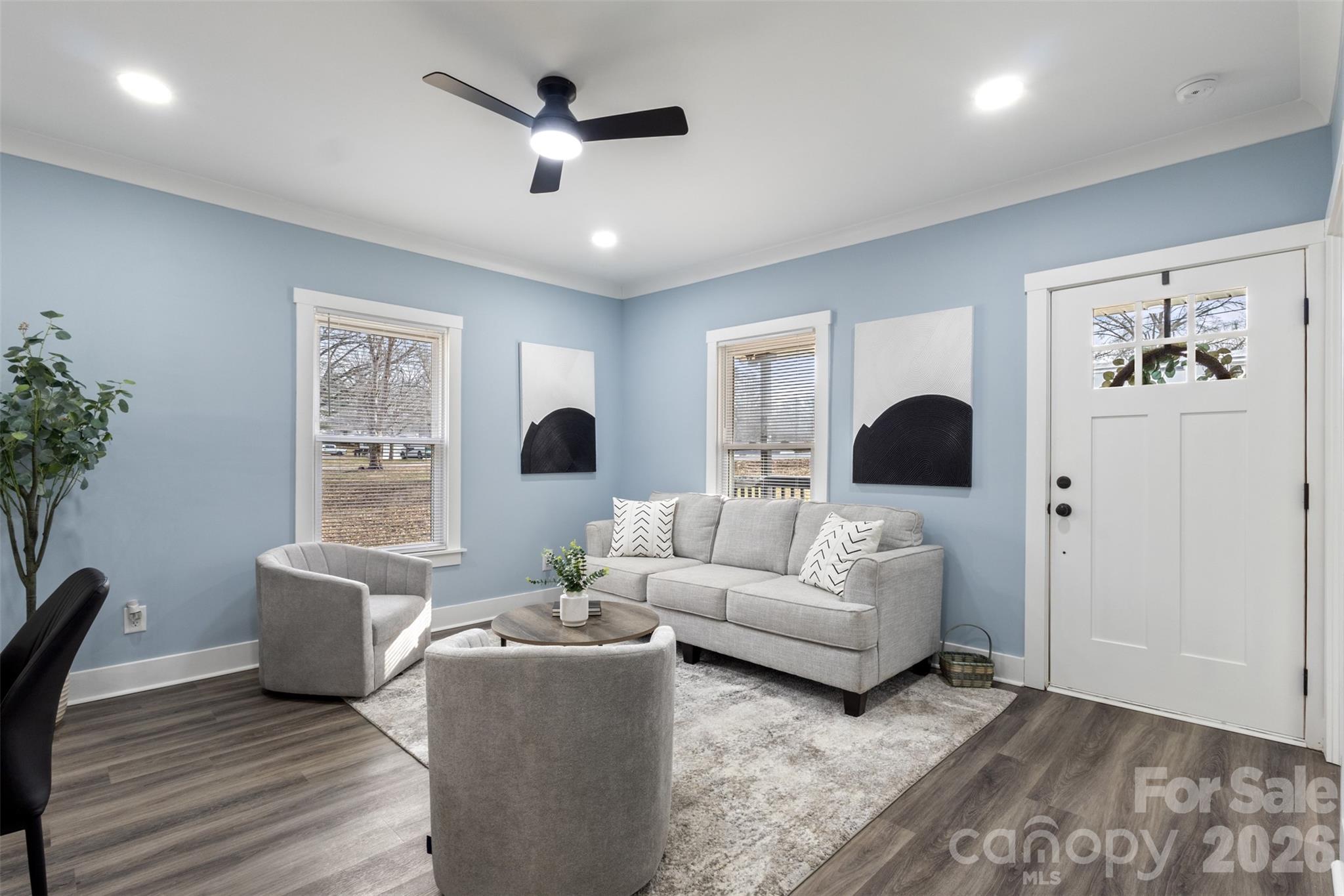 305 E Henry Street Belmont NC 28012