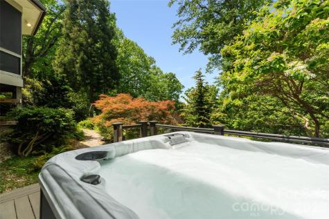7660 Greenville Highway Brevard NC 28712