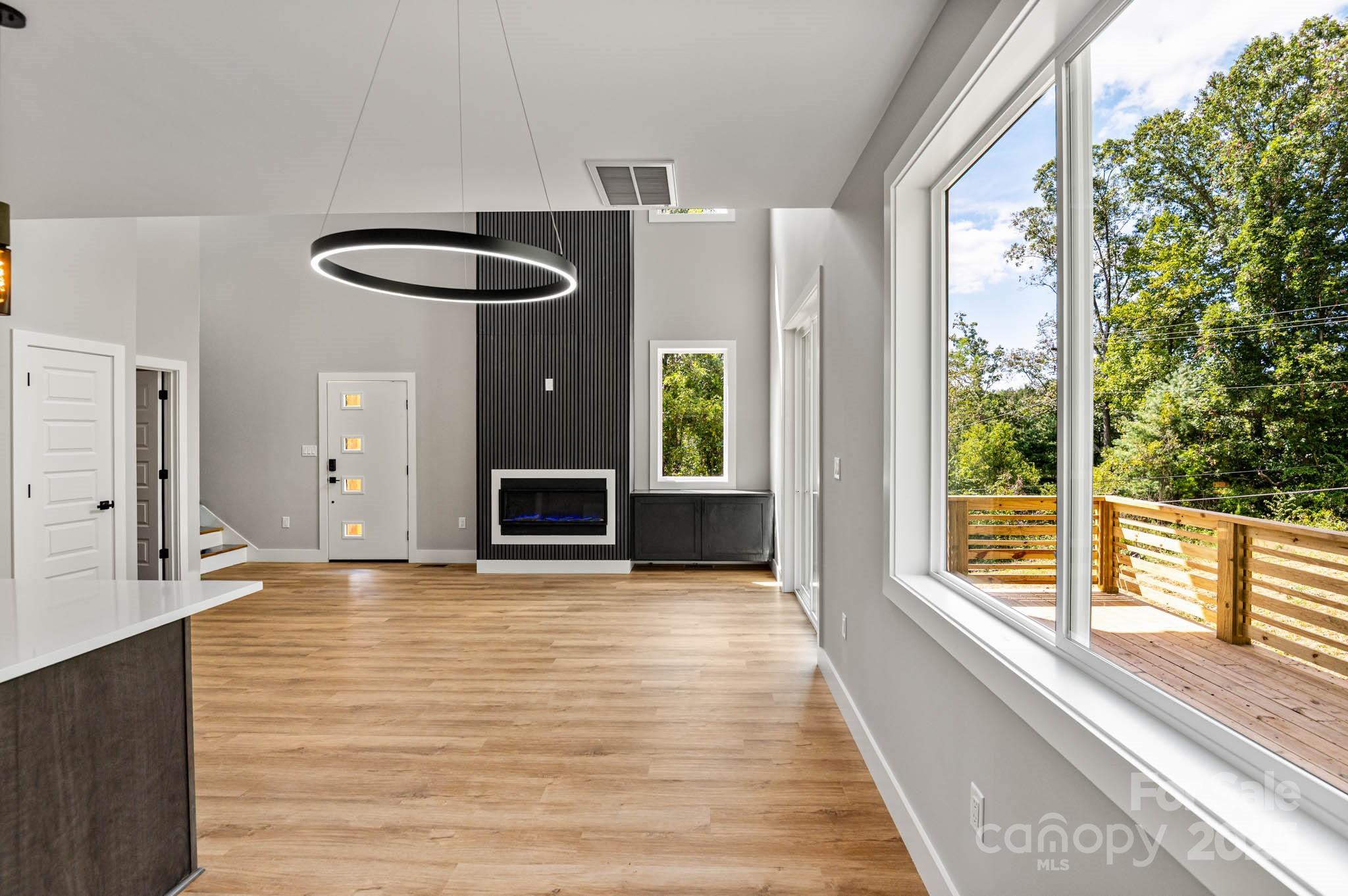 80 Upper Moffitt Road Asheville NC 28805