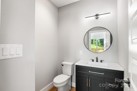 80 Upper Moffitt Road Asheville NC 28805