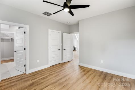 80 Upper Moffitt Road Asheville NC 28805