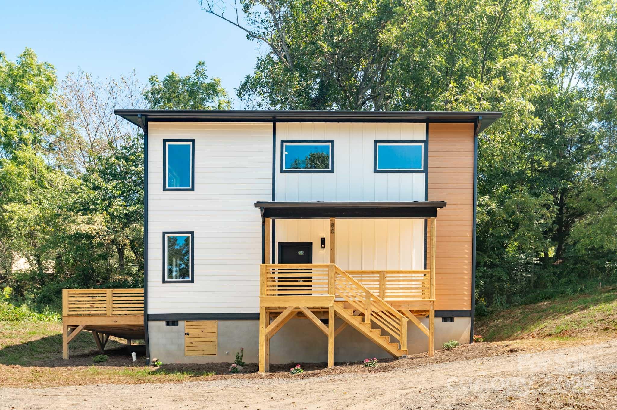 80 Upper Moffitt Road Asheville NC 28805