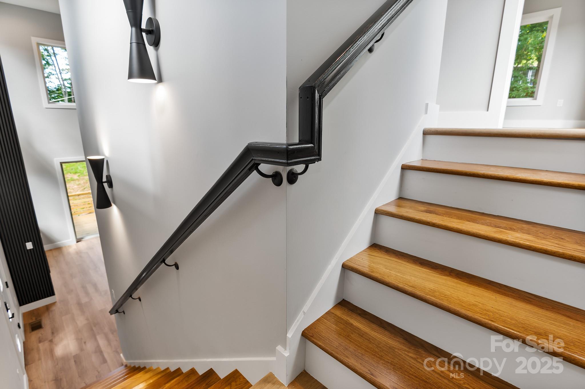 80 Upper Moffitt Road Asheville NC 28805