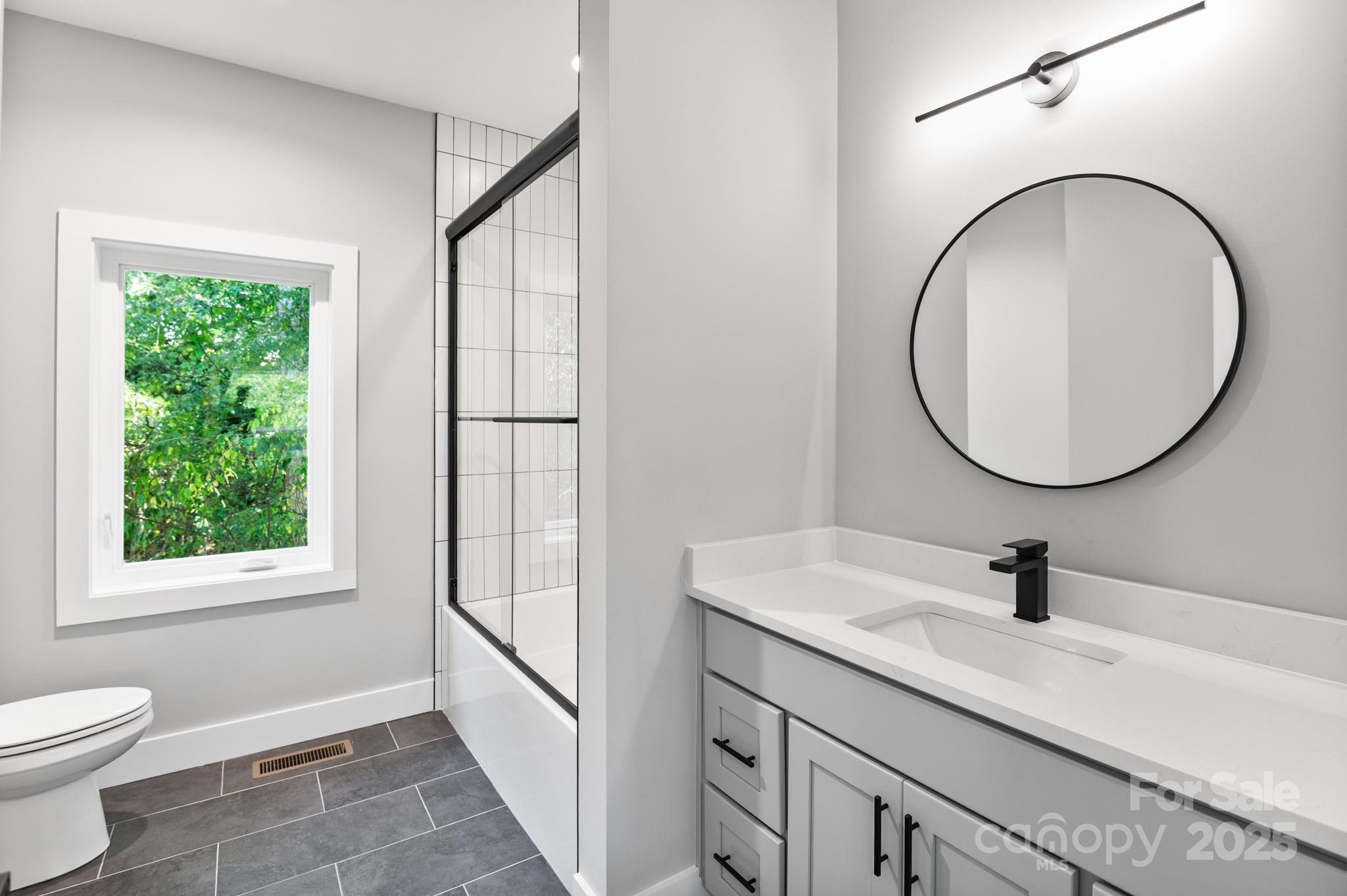 80 Upper Moffitt Road Asheville NC 28805