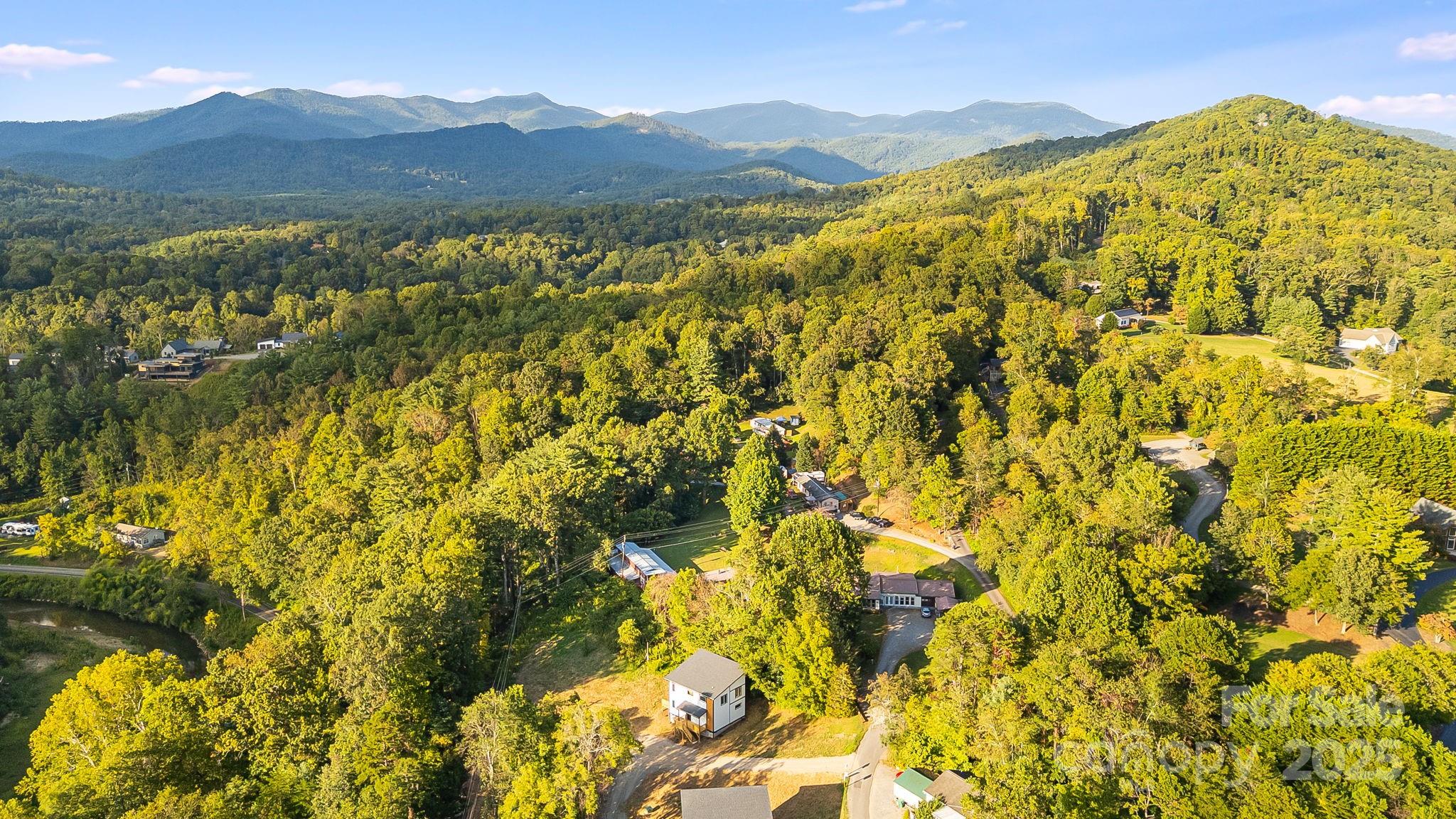 80 Upper Moffitt Road Asheville NC 28805