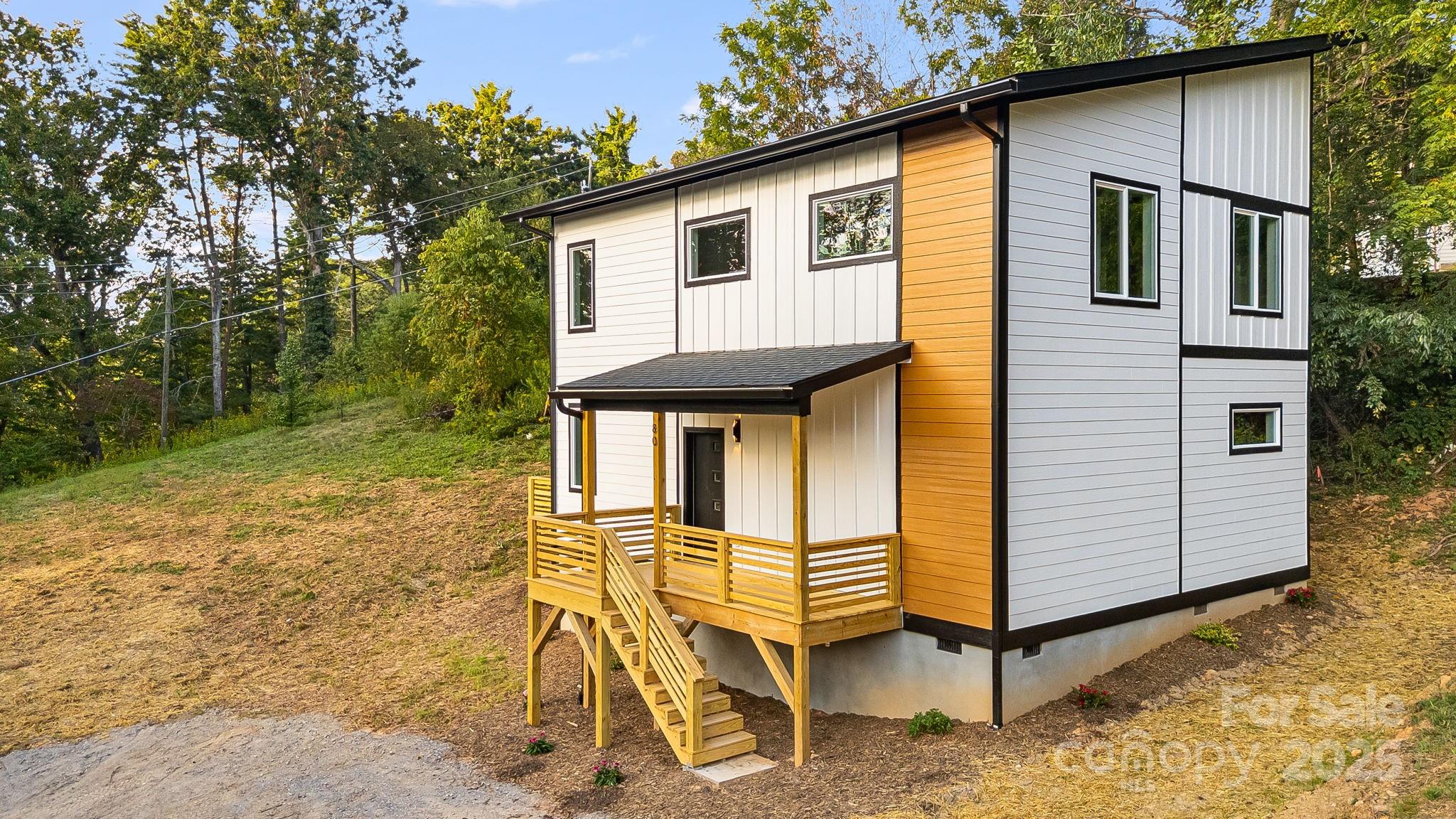 80 Upper Moffitt Road Asheville NC 28805