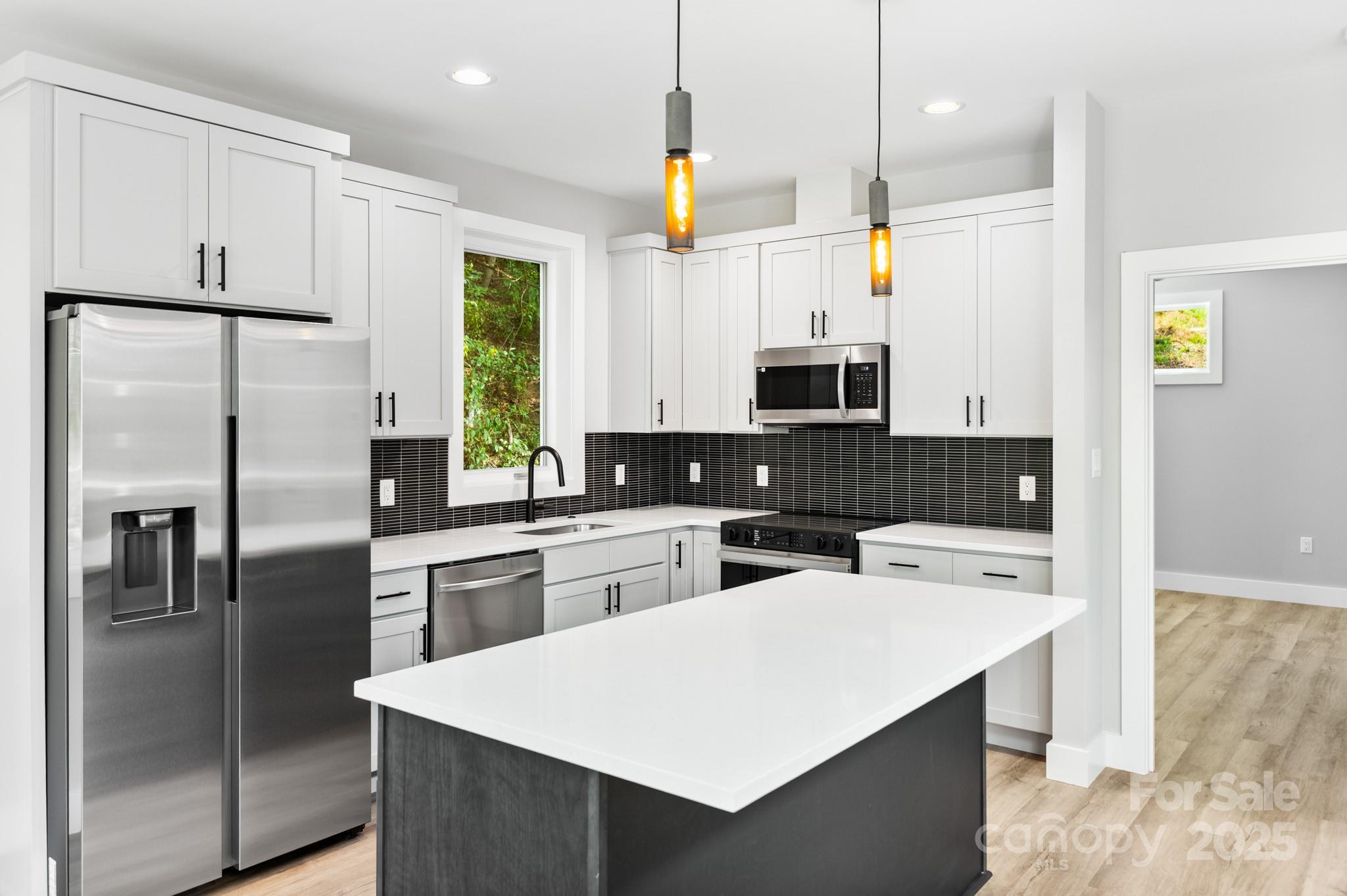 80 Upper Moffitt Road Asheville NC 28805