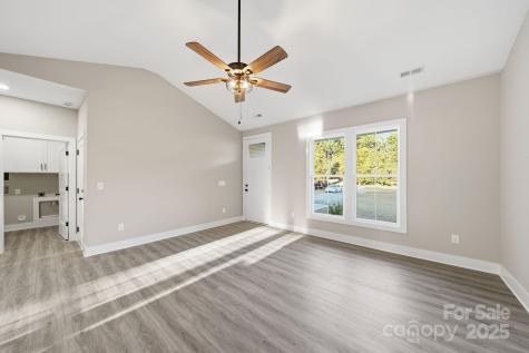 7657 Tuckaseegee Road Kannapolis NC 28081