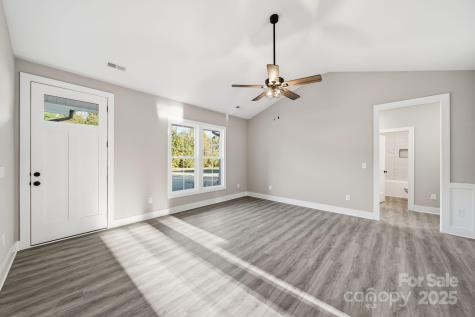 7657 Tuckaseegee Road Kannapolis NC 28081