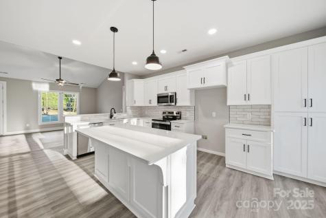 7657 Tuckaseegee Road Kannapolis NC 28081