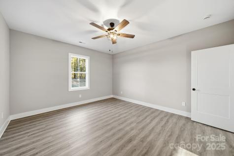 7657 Tuckaseegee Road Kannapolis NC 28081