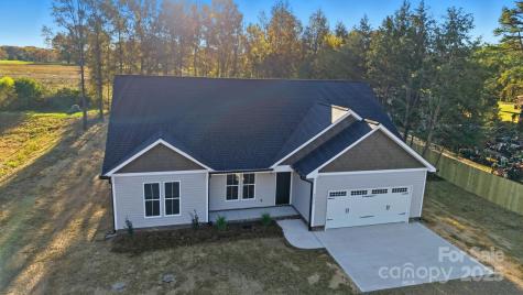 7657 Tuckaseegee Road Kannapolis NC 28081