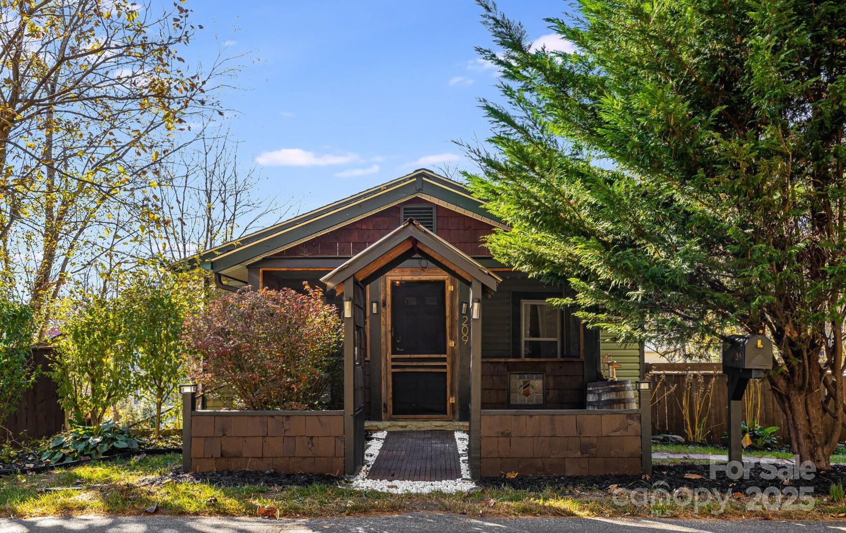 209 Glendale Avenue Asheville NC 28803